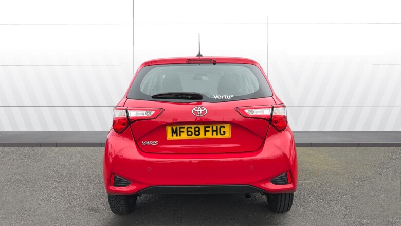 Toyota Yaris 1.5 VVT-i Icon Tech 5dr Petrol Hatchback